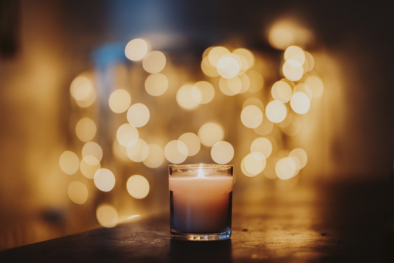 Kerzen und Lichter